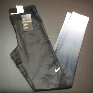 Nike leggings